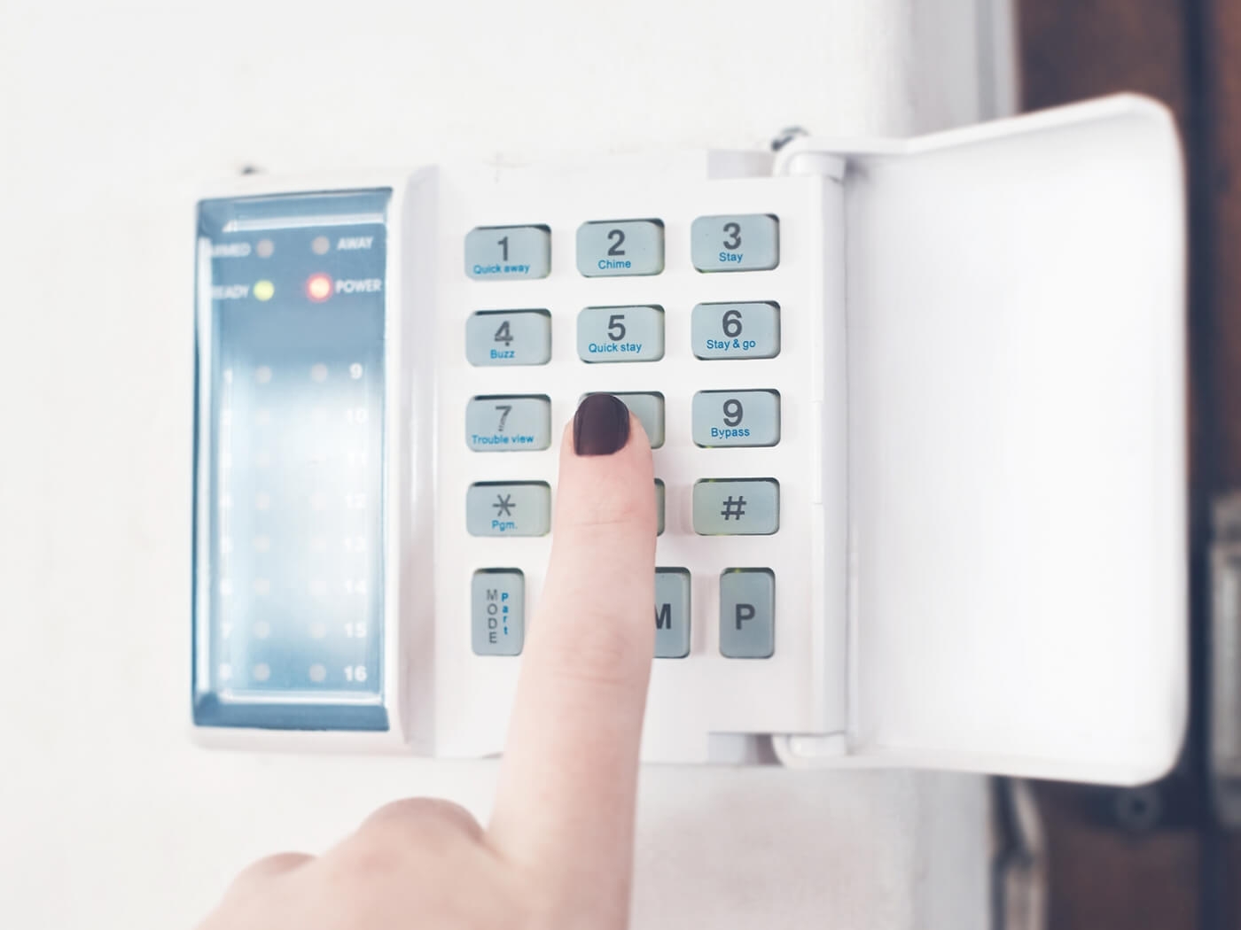 5 holiday security tips for landlords and tenants