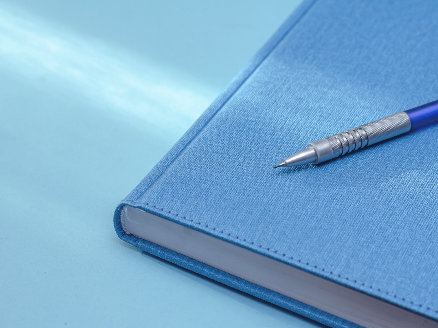 22 New Year’s resolutions for real estate agents in 2022 PropertyMe