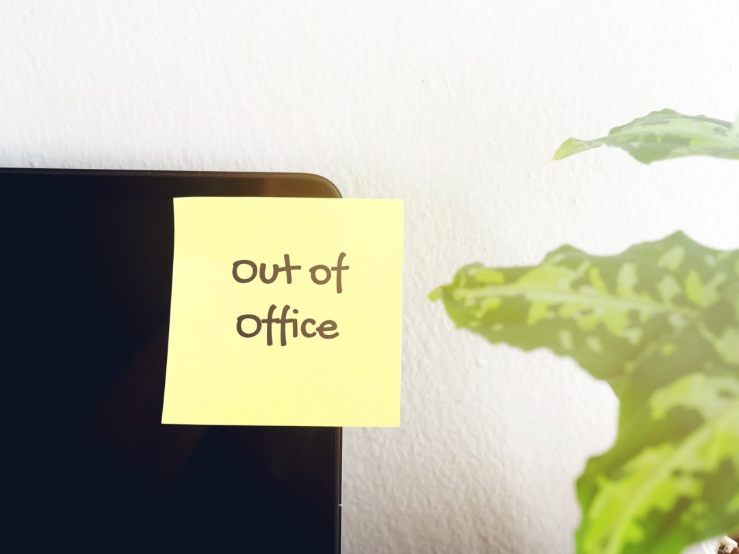 Your guide to headache-free holiday handovers