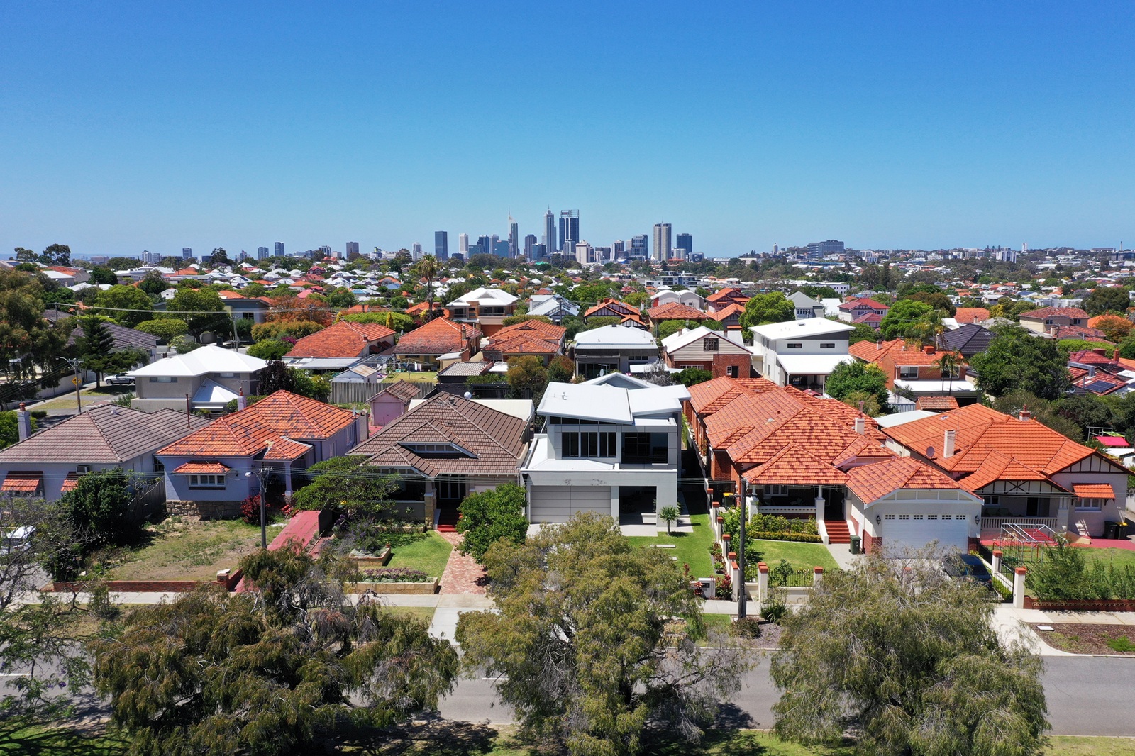 October 2025 housing snapshot: Property market powers on despite RBA pause