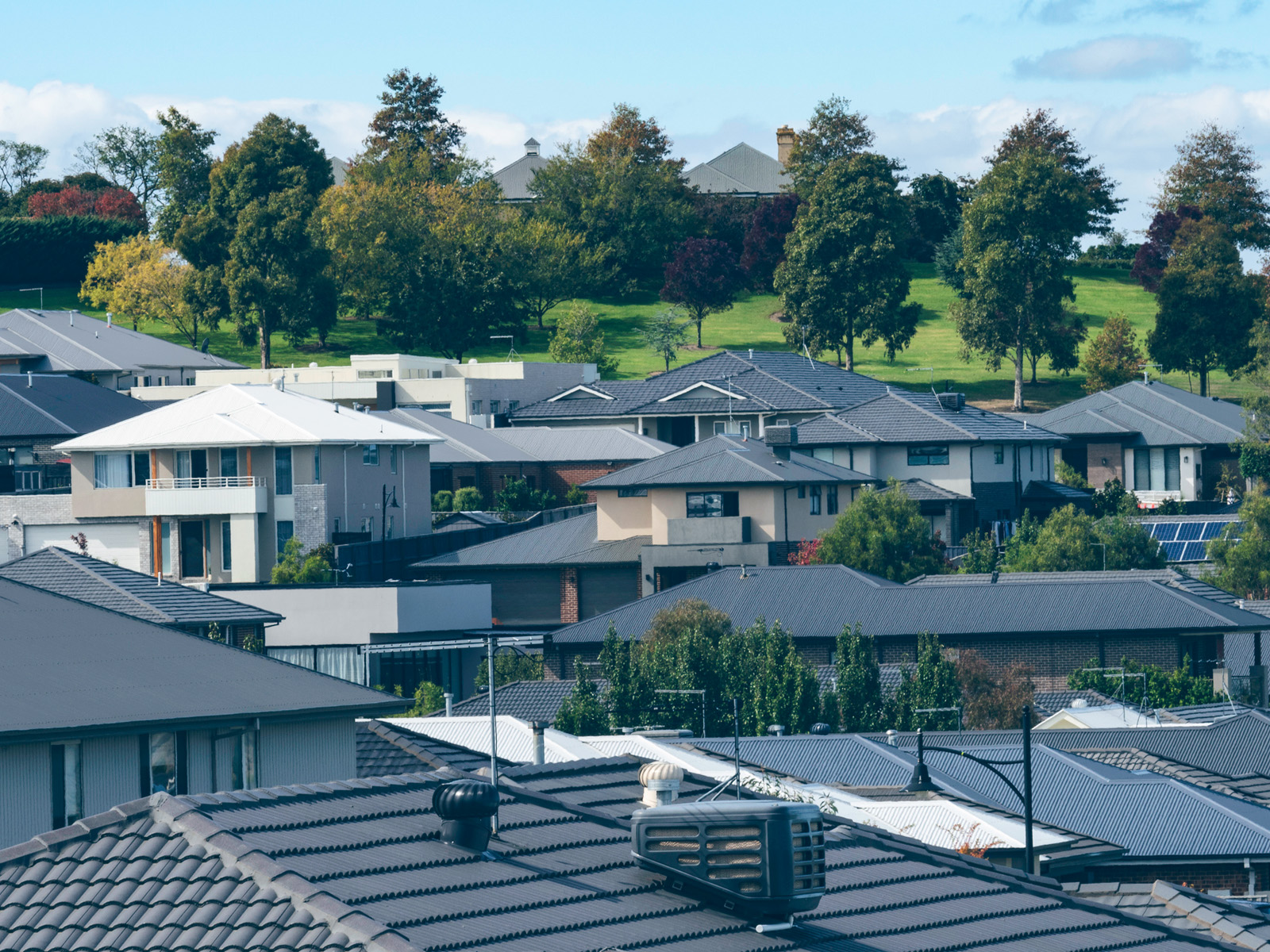 December 2025 rental snapshot: brief relief but market still landlord-leaning