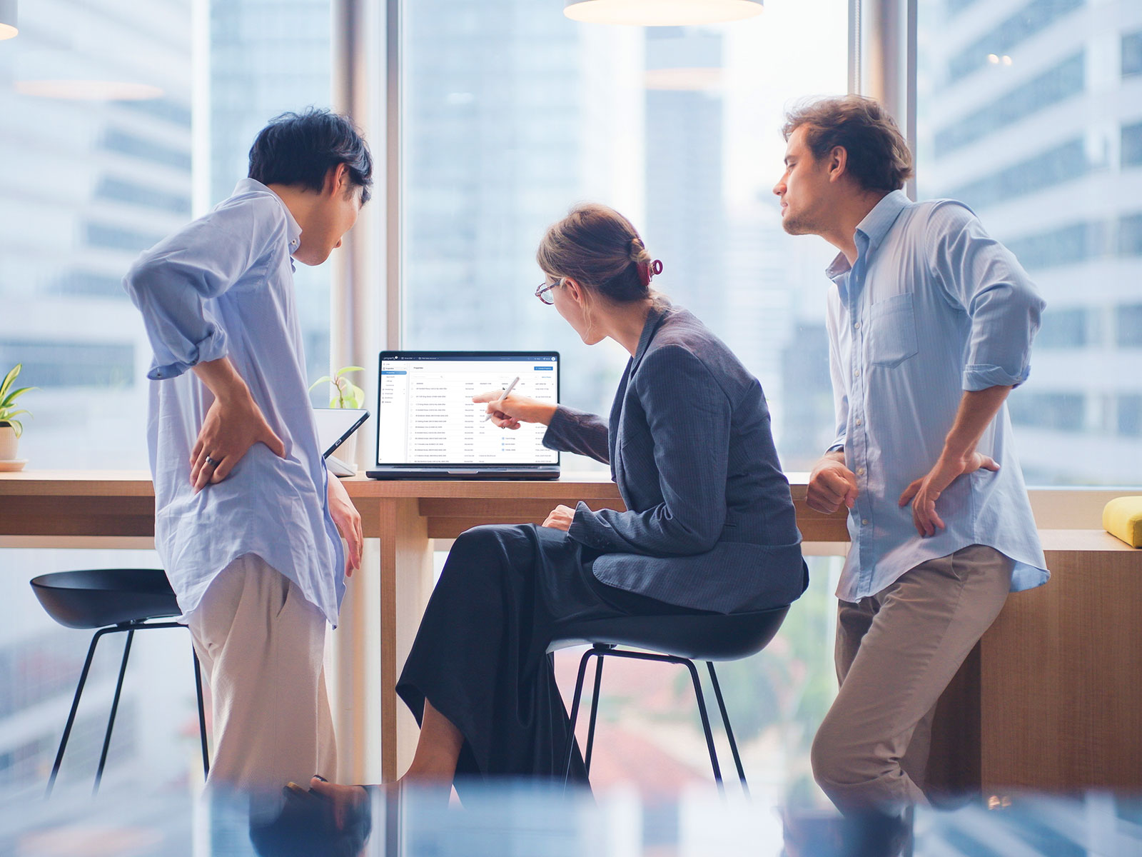 7 questions to ask before choosing a real estate CRM 